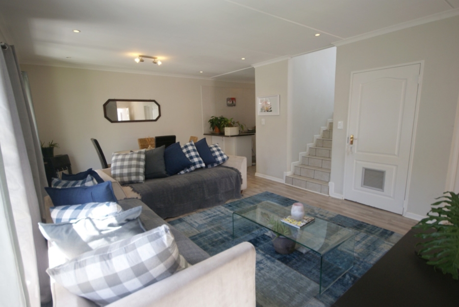 To Let 3 Bedroom Property for Rent in Bryanston Gauteng