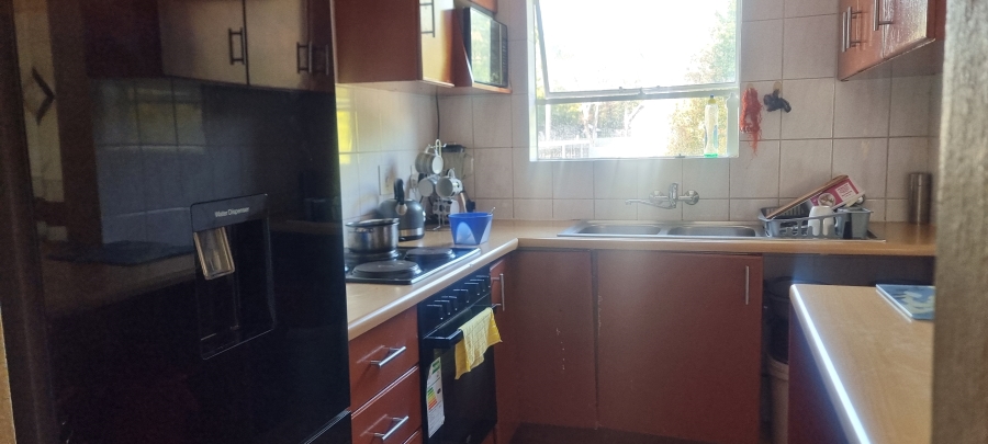 2 Bedroom Property for Sale in North Riding Gauteng