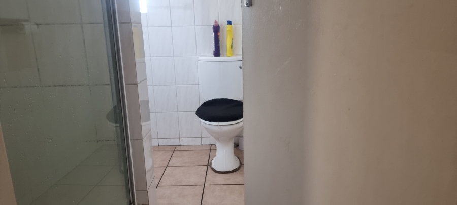 2 Bedroom Property for Sale in North Riding Gauteng