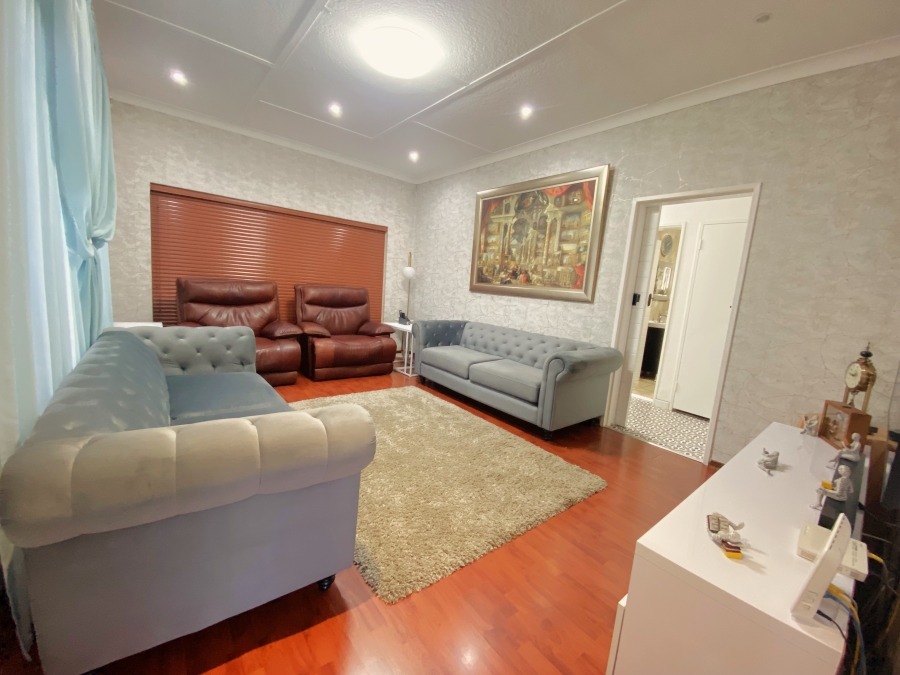4 Bedroom Property for Sale in Horison Gauteng