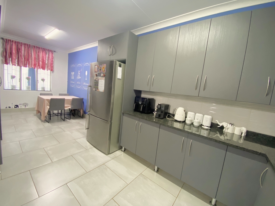 4 Bedroom Property for Sale in Horison Gauteng