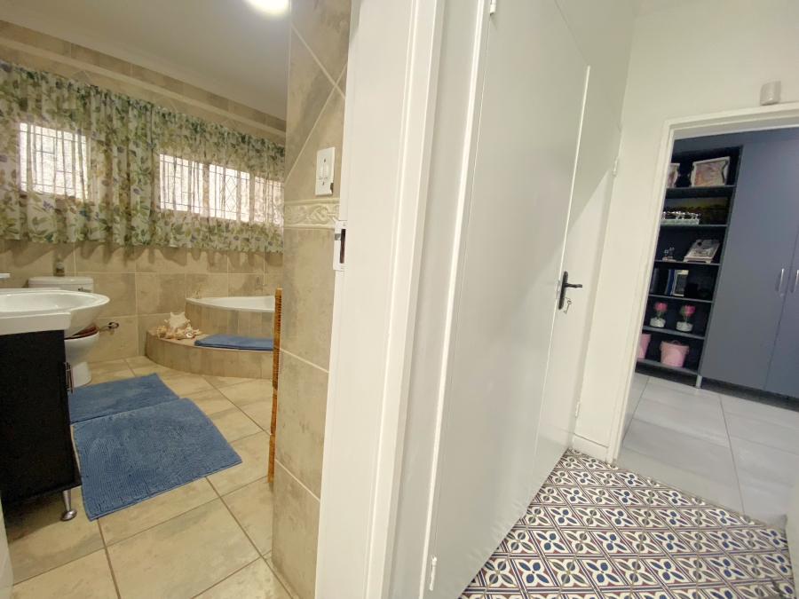 4 Bedroom Property for Sale in Horison Gauteng