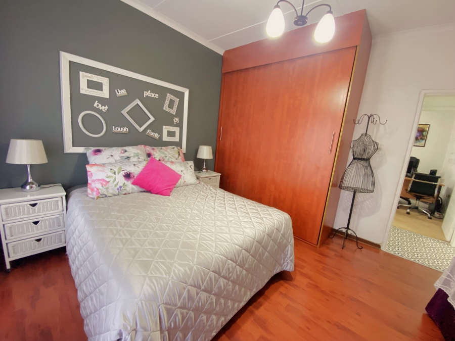 4 Bedroom Property for Sale in Horison Gauteng