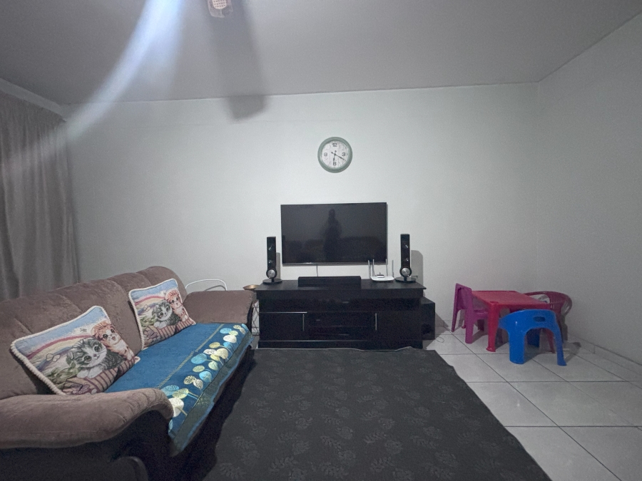 2 Bedroom Property for Sale in Sunnyside Gauteng