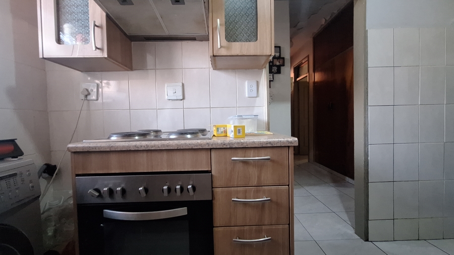 2 Bedroom Property for Sale in Sunnyside Gauteng