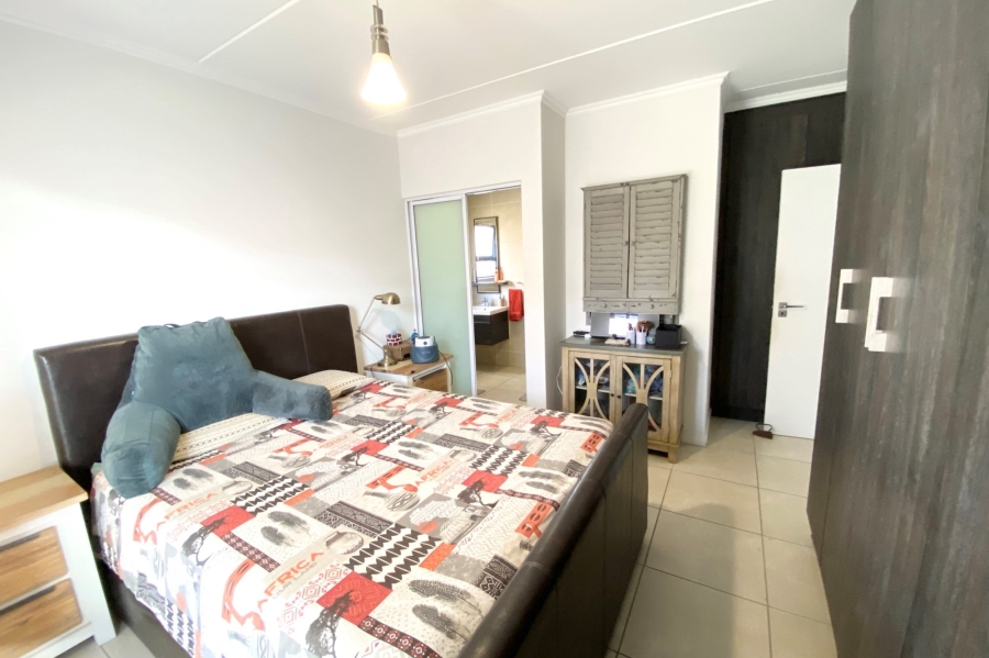 To Let 3 Bedroom Property for Rent in Greenstone Hill Gauteng