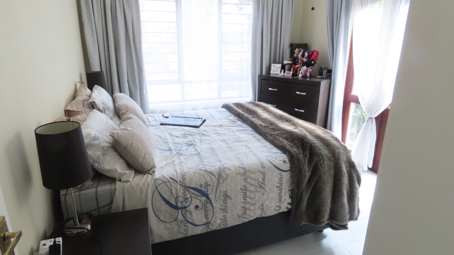 2 Bedroom Property for Sale in Sunninghill Gauteng