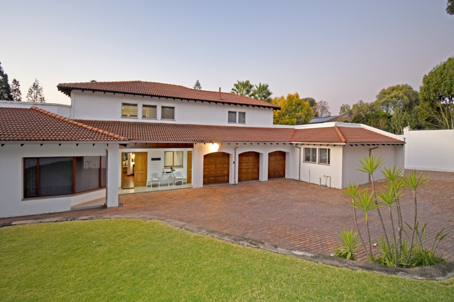 5 Bedroom Property for Sale in Bryanston Gauteng