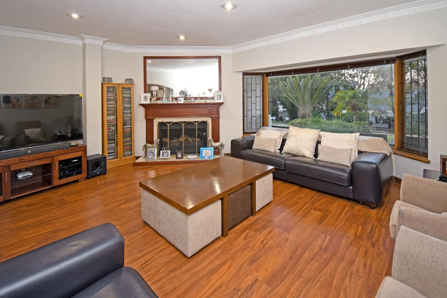 5 Bedroom Property for Sale in Bryanston Gauteng