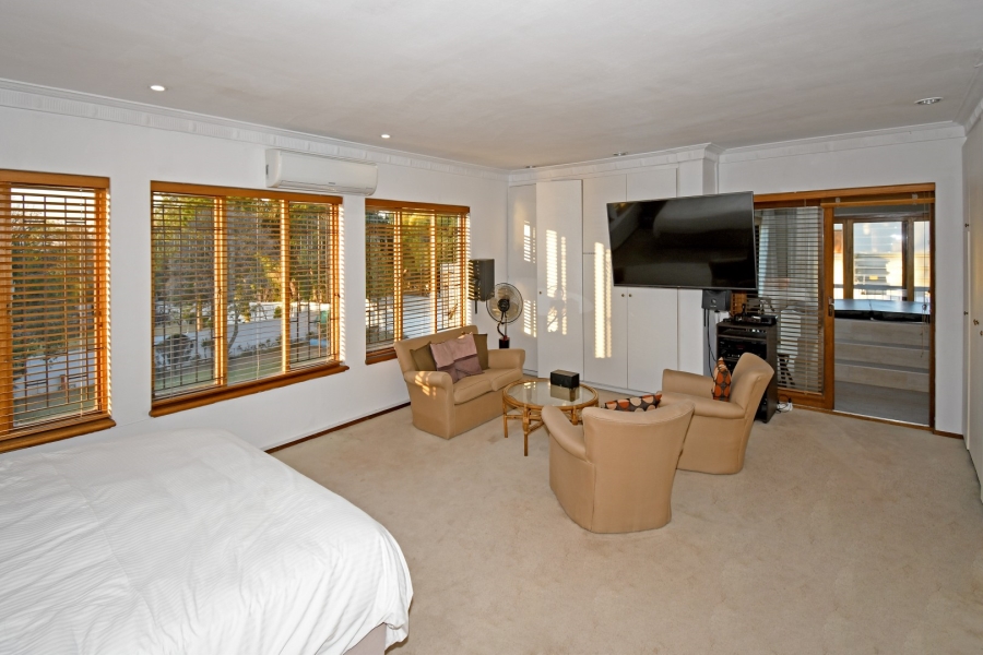 5 Bedroom Property for Sale in Bryanston Gauteng