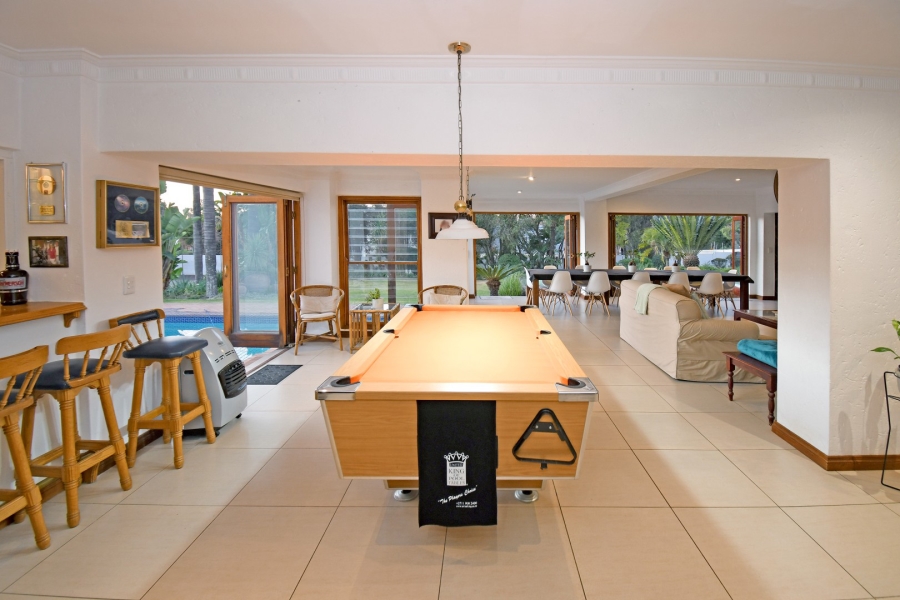 5 Bedroom Property for Sale in Bryanston Gauteng
