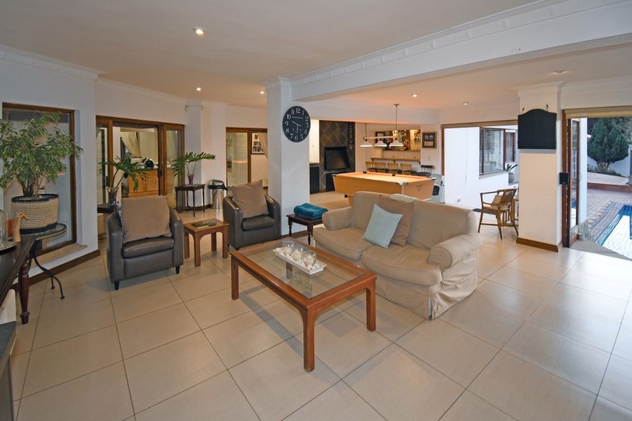 5 Bedroom Property for Sale in Bryanston Gauteng