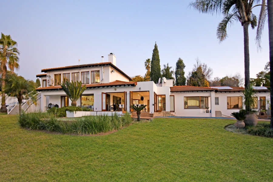 5 Bedroom Property for Sale in Bryanston Gauteng