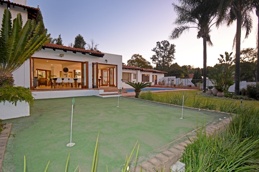5 Bedroom Property for Sale in Bryanston Gauteng