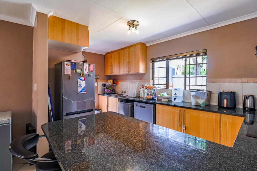 3 Bedroom Property for Sale in Monavoni Gauteng