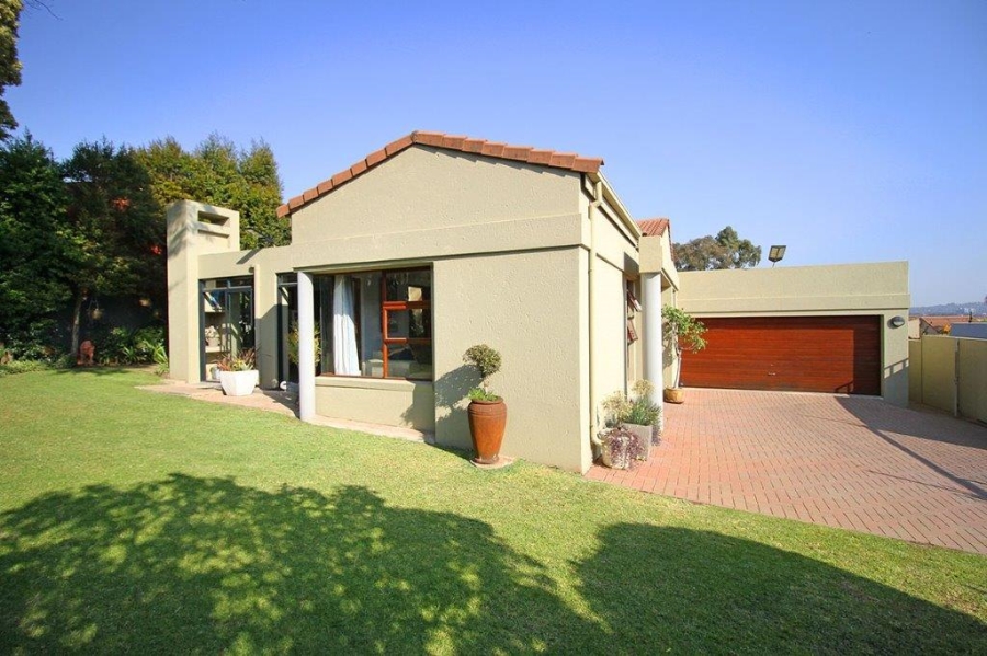 3 Bedroom Property for Sale in Dowerglen Ext 4 Gauteng
