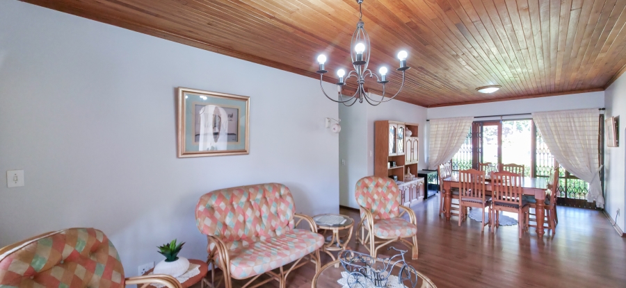 3 Bedroom Property for Sale in Garsfontein Gauteng