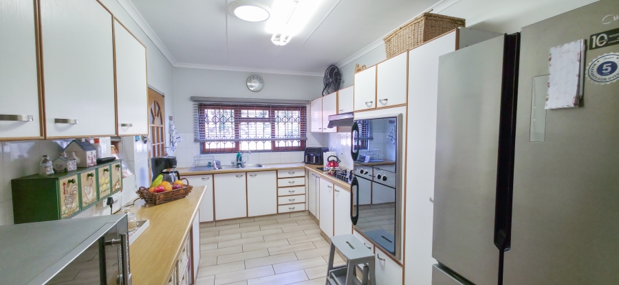 3 Bedroom Property for Sale in Garsfontein Gauteng