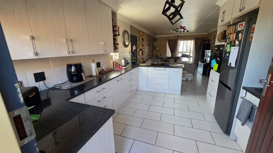 3 Bedroom Property for Sale in Doornpoort Gauteng