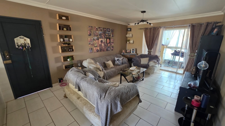 3 Bedroom Property for Sale in Doornpoort Gauteng