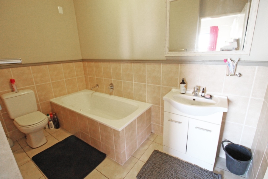 2 Bedroom Property for Sale in Bryanston Gauteng