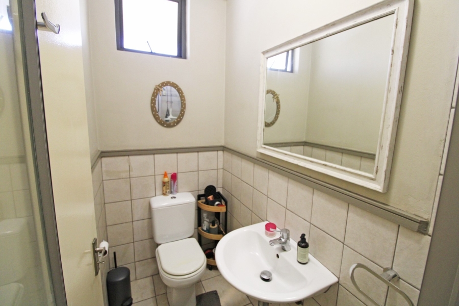 2 Bedroom Property for Sale in Bryanston Gauteng