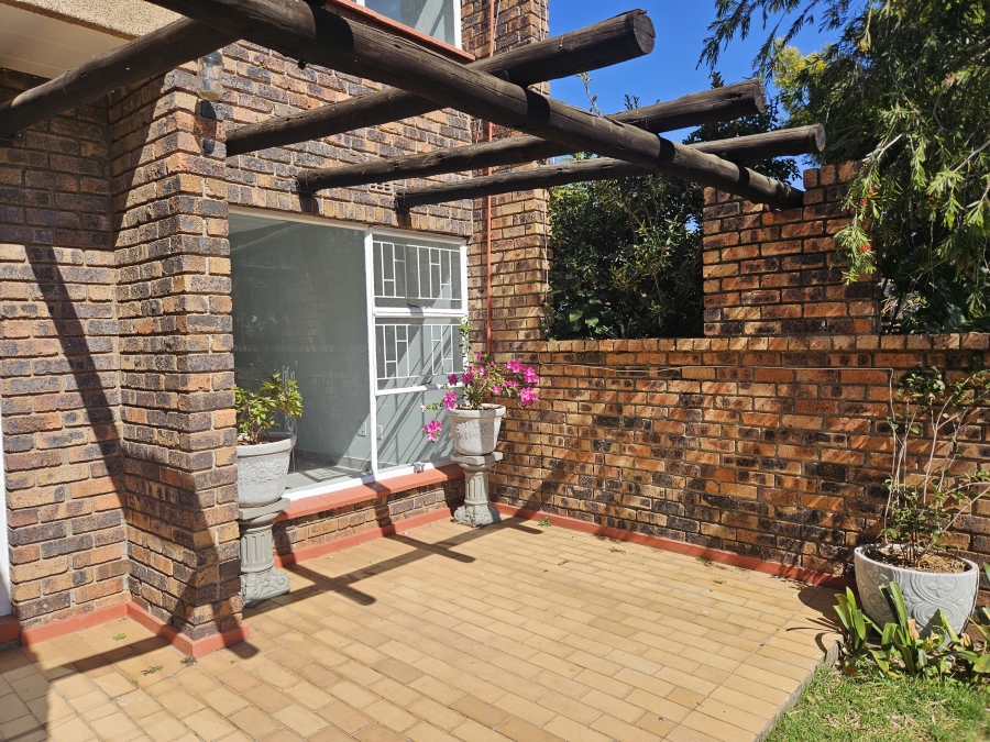 3 Bedroom Property for Sale in Rant En Dal Gauteng