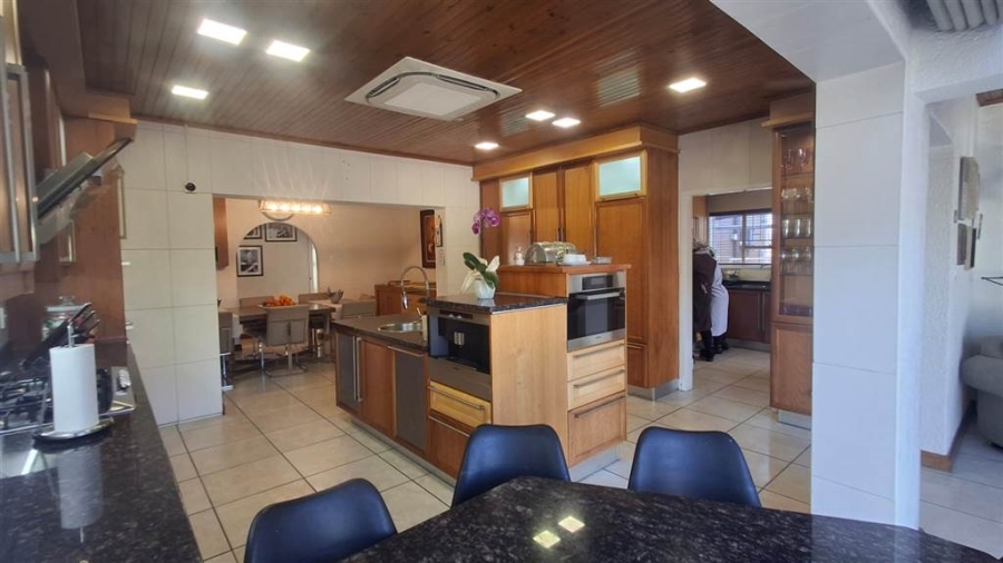 4 Bedroom Property for Sale in Brackenhurst Gauteng