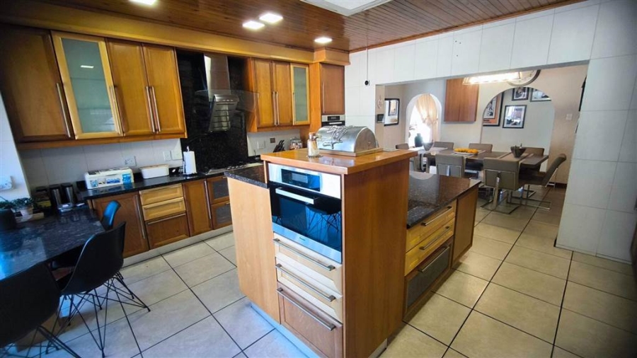 4 Bedroom Property for Sale in Brackenhurst Gauteng