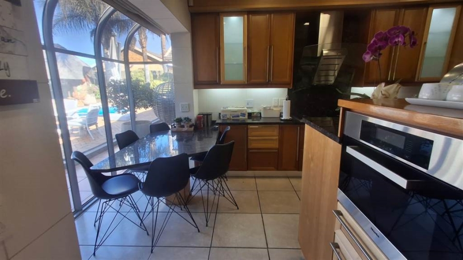 4 Bedroom Property for Sale in Brackenhurst Gauteng