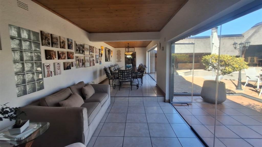 4 Bedroom Property for Sale in Brackenhurst Gauteng