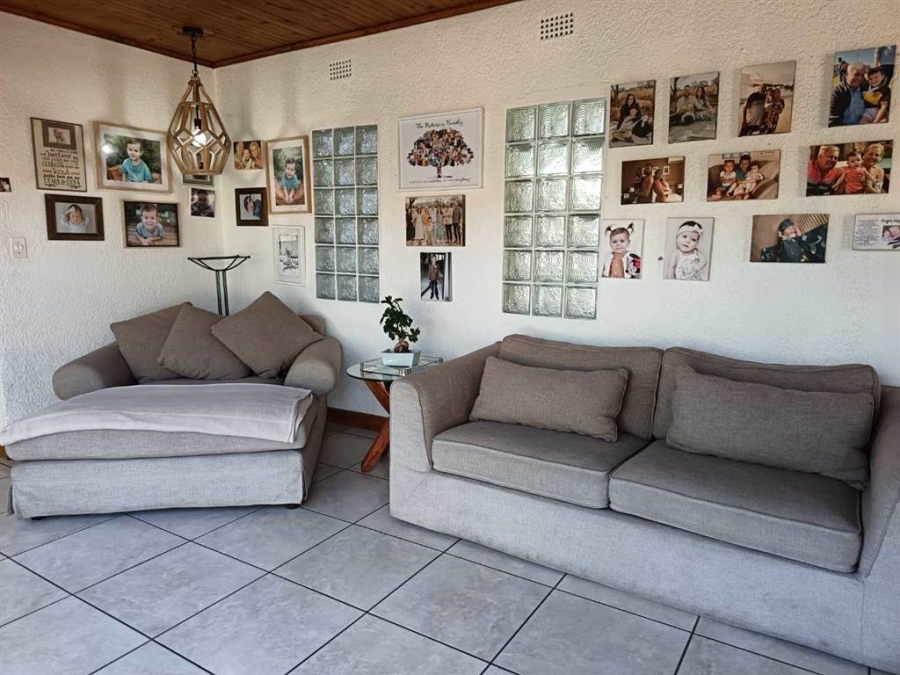 4 Bedroom Property for Sale in Brackenhurst Gauteng