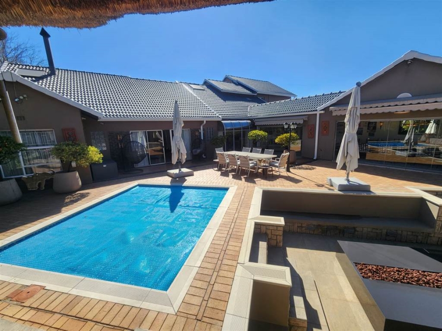 4 Bedroom Property for Sale in Brackenhurst Gauteng