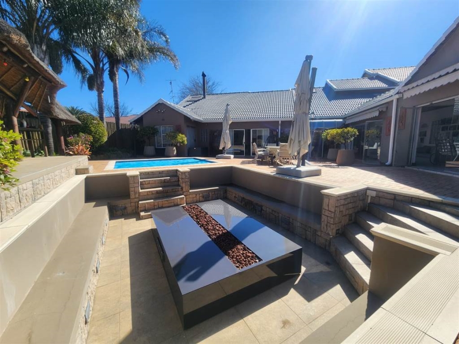 4 Bedroom Property for Sale in Brackenhurst Gauteng