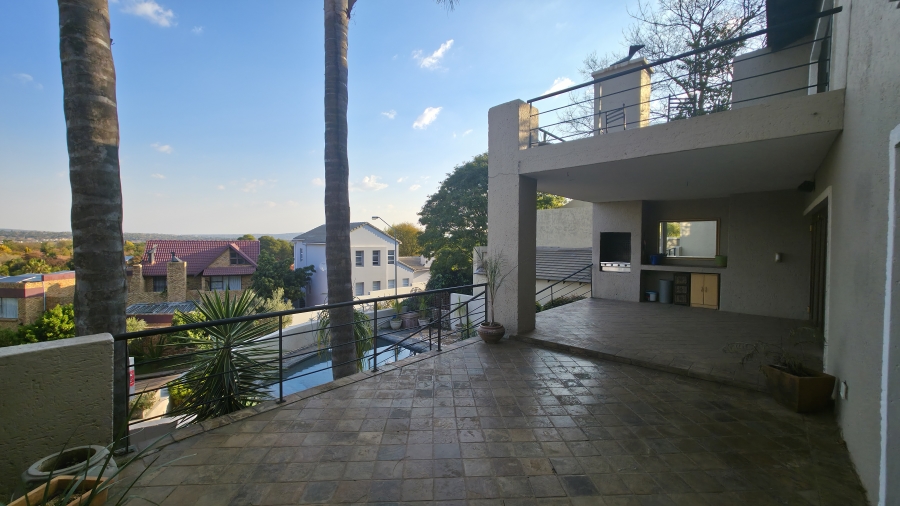 3 Bedroom Property for Sale in Faerie Glen Gauteng