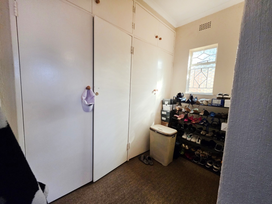 3 Bedroom Property for Sale in Robindale Gauteng
