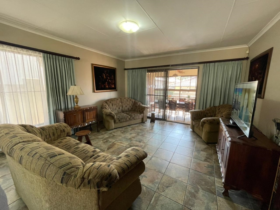 2 Bedroom Property for Sale in Chancliff A H Gauteng