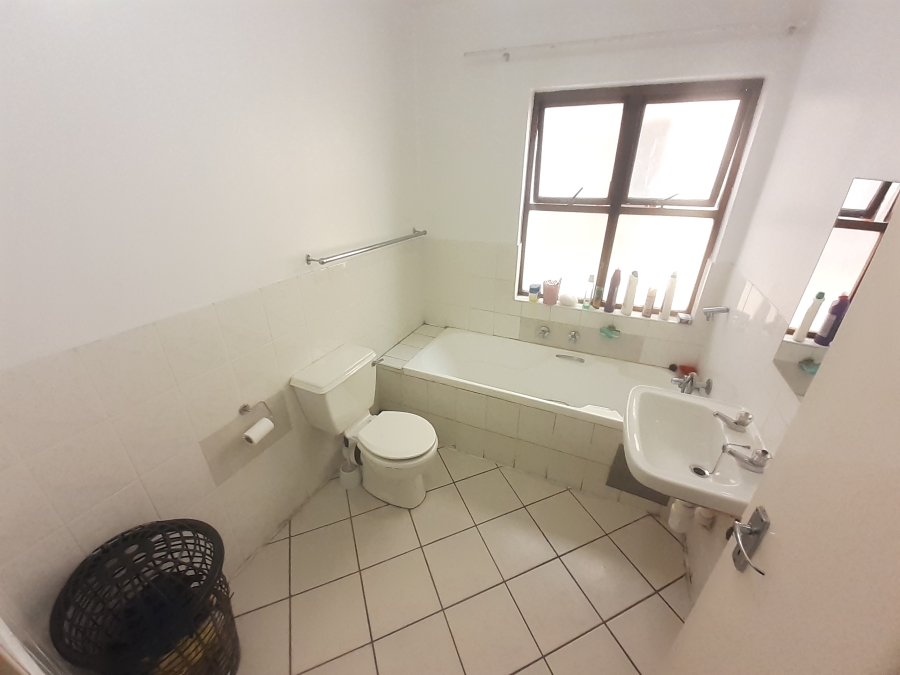 2 Bedroom Property for Sale in Randburg Central Gauteng