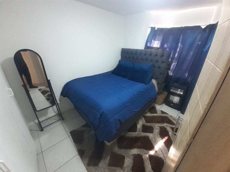 2 Bedroom Property for Sale in Randburg Central Gauteng