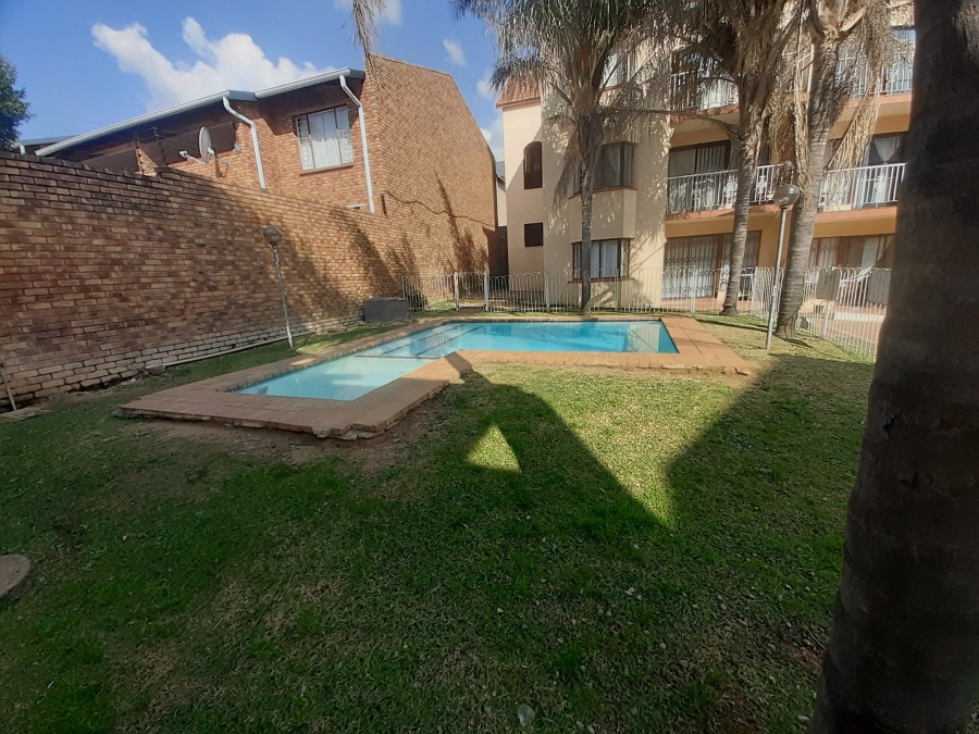 2 Bedroom Property for Sale in Randburg Central Gauteng