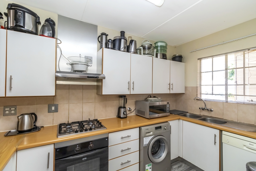2 Bedroom Property for Sale in Sharonlea Gauteng