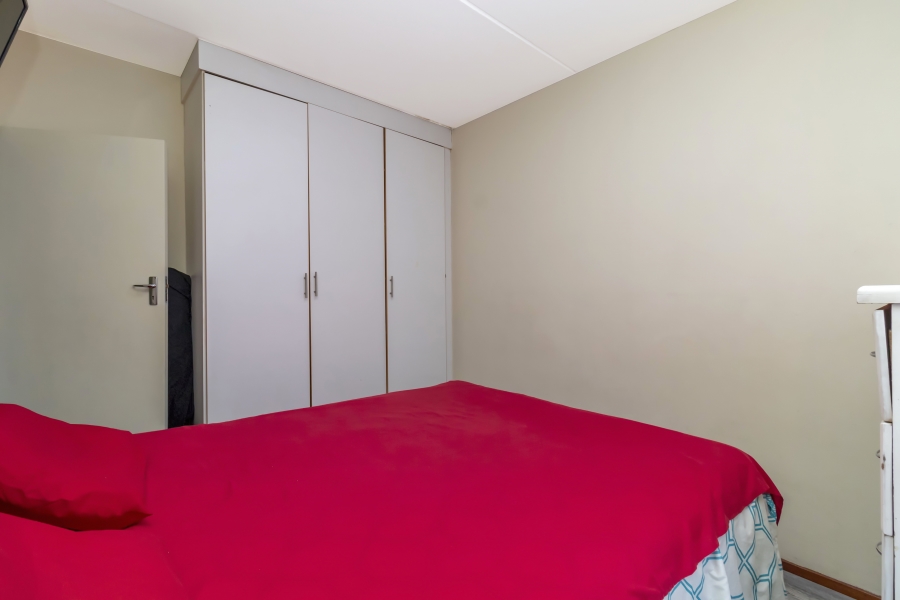 2 Bedroom Property for Sale in Sharonlea Gauteng