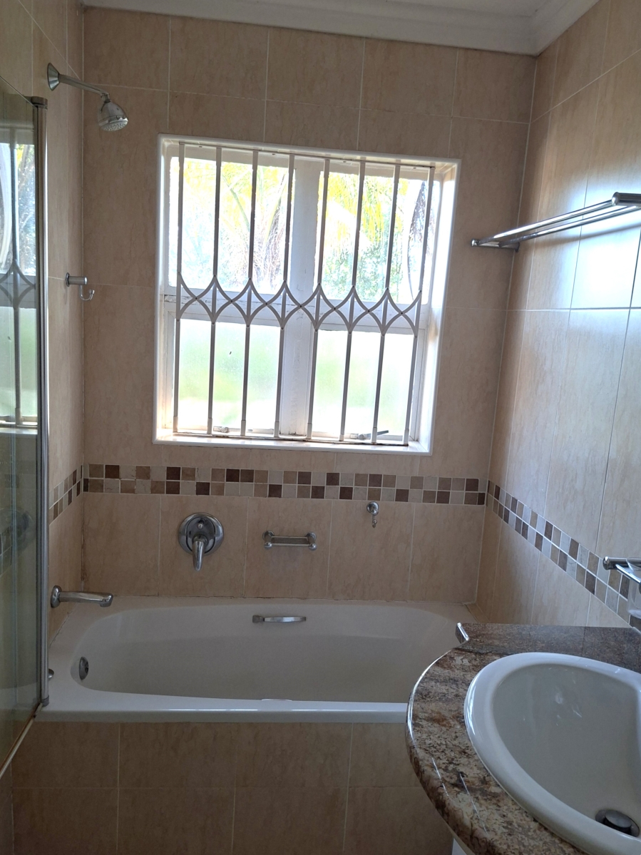 3 Bedroom Property for Sale in Moreleta Park Gauteng