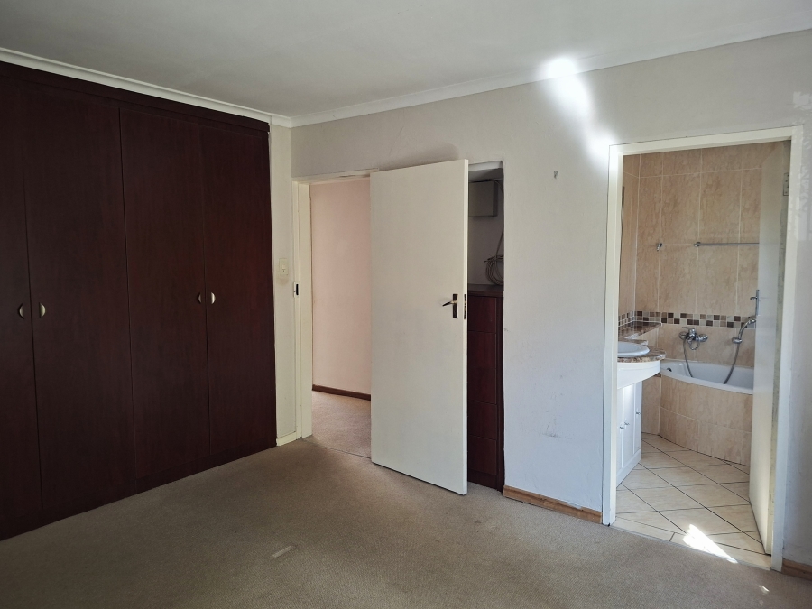 3 Bedroom Property for Sale in Moreleta Park Gauteng
