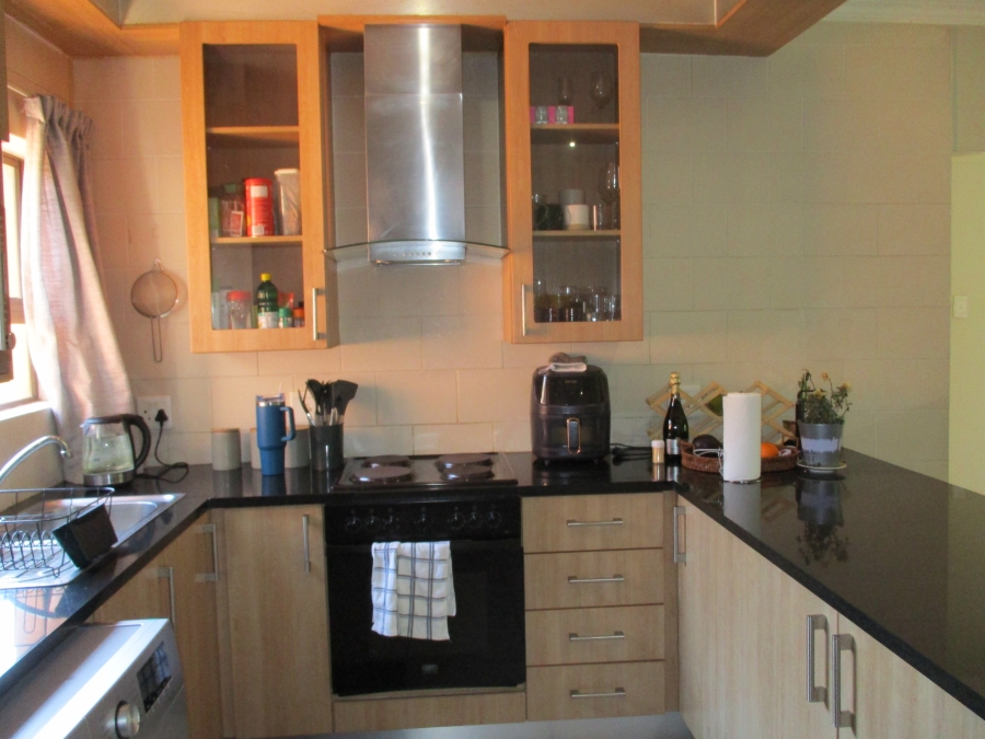 2 Bedroom Property for Sale in Wilro Park Gauteng