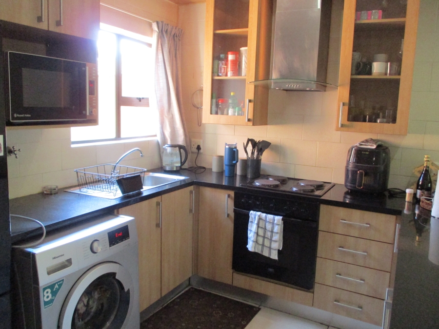 2 Bedroom Property for Sale in Wilro Park Gauteng