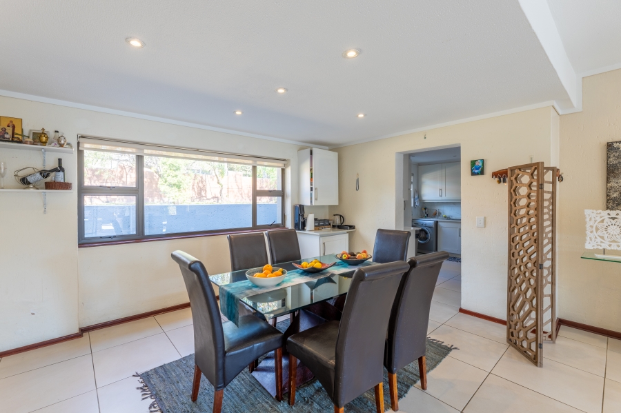 To Let 4 Bedroom Property for Rent in Fourways Gauteng