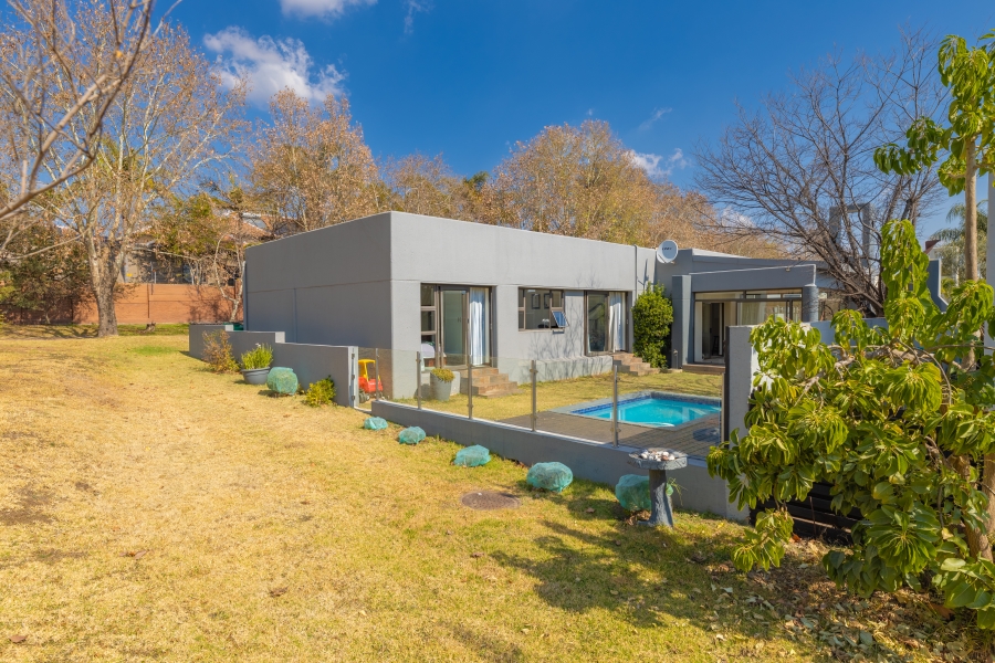 To Let 4 Bedroom Property for Rent in Fourways Gauteng