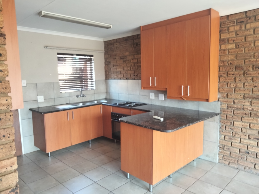 2 Bedroom Property for Sale in Rangeview Gauteng