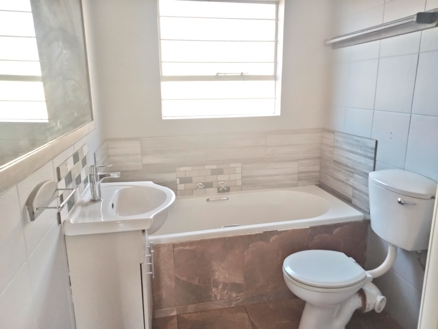 2 Bedroom Property for Sale in Rangeview Gauteng